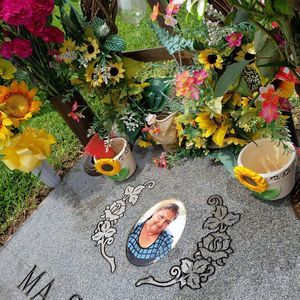 Meet your Posher, Ana